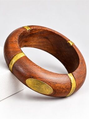 Boho 1970's Vintage Wood Carved Tribal Thick Bangle Bracelet*Gold Tone Accents
